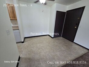 200 Amber Trail in Sun Prairie, WI - Building Photo - Building Photo