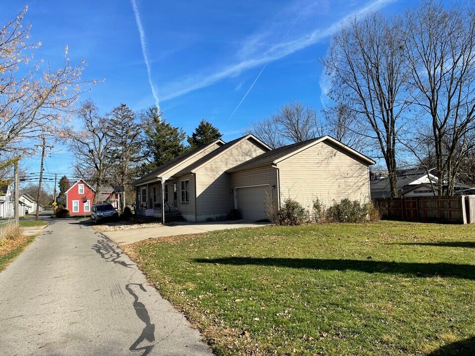 119 Center St, Unit 119 in Plain City, OH - Building Photo