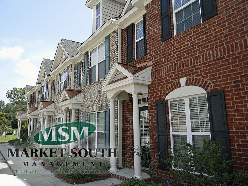 777 King George Blvd in Savannah, GA - Building Photo