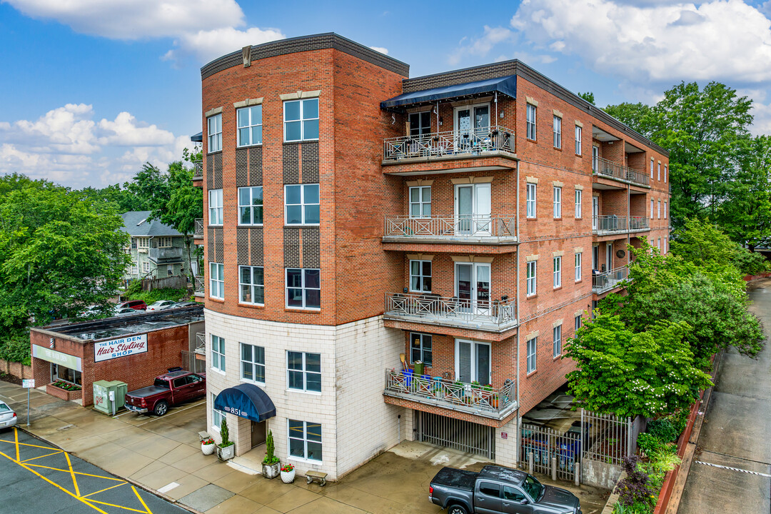 851 Condominiums in Winston-Salem, NC - Building Photo