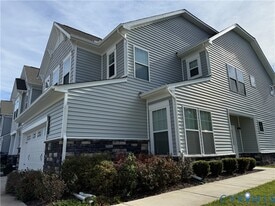 18417 Palisades Ct in Moseley, VA - Building Photo