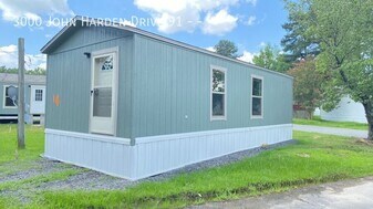3000 John Harden Dr in Jacksonville, AR - Building Photo