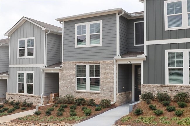 479 Crown Dr in Emerson, GA - Building Photo - Building Photo