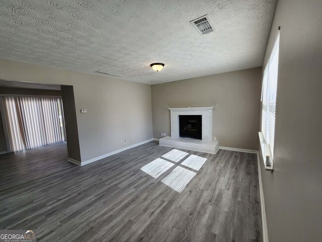 1653 Pinedale Cir NW in Conyers, GA - Building Photo - Building Photo