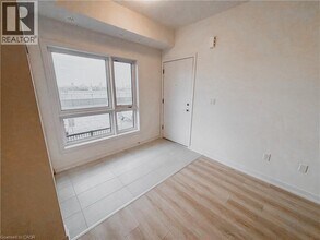 25 Palace St in Kitchener, ON - Building Photo - Building Photo