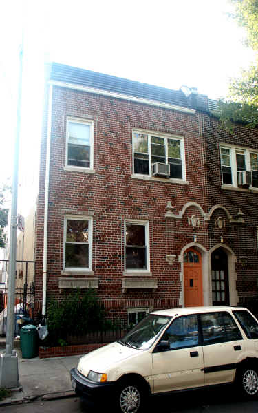 1163 Leland Ave in Bronx, NY - Building Photo