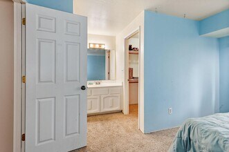 950 Tolman Creek Rd in Ashland, OR - Building Photo - Building Photo