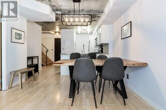 1005-1005 King St W in Toronto, ON - Building Photo - Building Photo