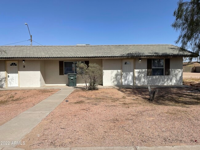 1504 N French St in Casa Grande, AZ - Building Photo - Building Photo