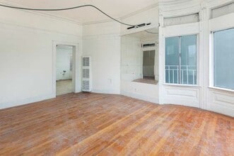 3039 California St in San Francisco, CA - Building Photo - Interior Photo