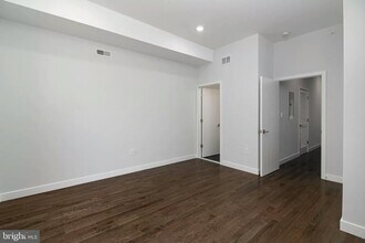 2016 N Franklin St in Philadelphia, PA - Building Photo - Building Photo
