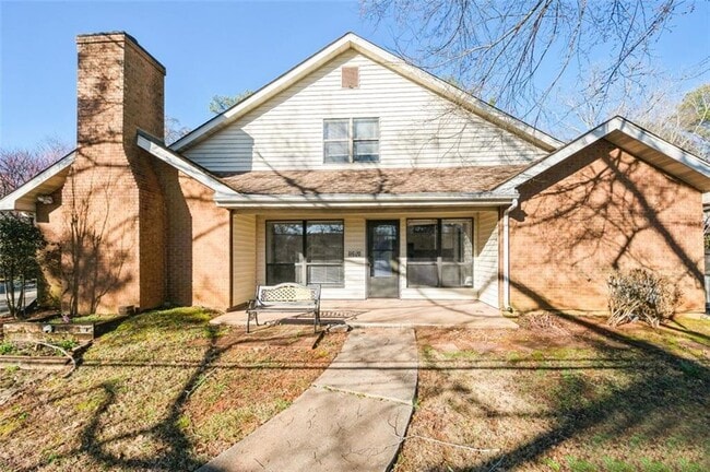property at 1258 Minhinette Dr