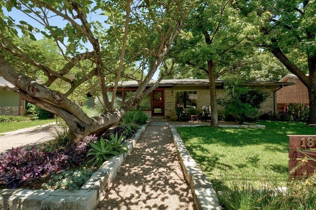 1812 Dywer Ave in Austin, TX - Building Photo - Building Photo