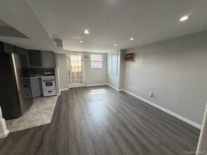 179-11 Eveleth Rd in Queens, NY - Building Photo - Building Photo