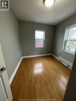 2329 Pillette Rd in Windsor, ON - Building Photo