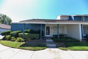 26315 Roundtree Ct in San Juan Capistrano, CA - Building Photo