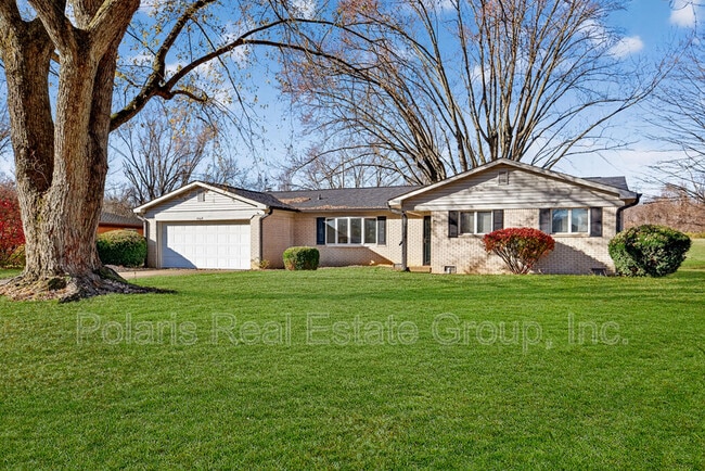 4646 Susy Ln in Indianapolis, IN - Foto de edificio - Building Photo