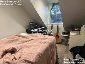 73 Thorndike St, Unit 2 in Cambridge, MA - Building Photo - Building Photo