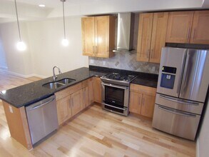 1116 8th St NE in Washington, DC - Building Photo - Building Photo