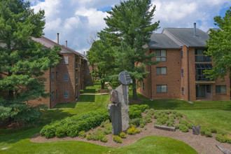 The Greens at Columbia in Columbia, MD - Building Photo - Building Photo