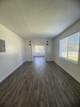 317 NE 13th Ave in Fort Lauderdale, FL - Building Photo - Building Photo