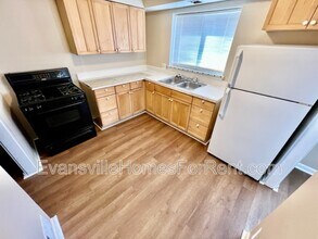 1202 S Lombard Ave in Evansville, IN - Building Photo - Building Photo