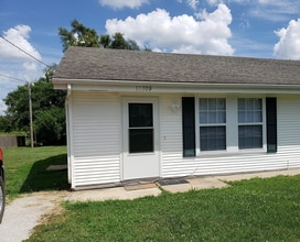 12309 3rd St, Unit 09 in Grandview, MO - Foto de edificio - Building Photo