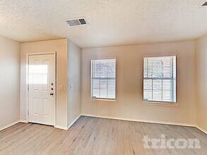 3117 Kappwood Ct in Denton, TX - Building Photo - Building Photo