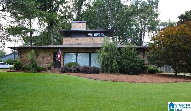 property at 3828 Arundel Dr