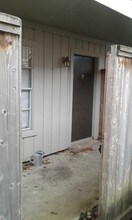 Tangleoaks Condominiums in Houston, TX - Foto de edificio - Building Photo