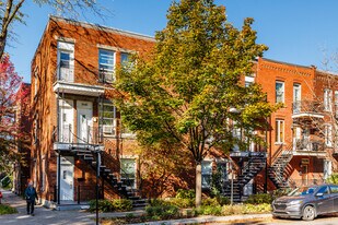 5643 Angers Rue in Montréal, QC - Building Photo