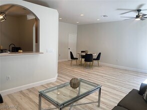15780 Portofino Springs Blvd in Ft. Myers, FL - Building Photo - Building Photo