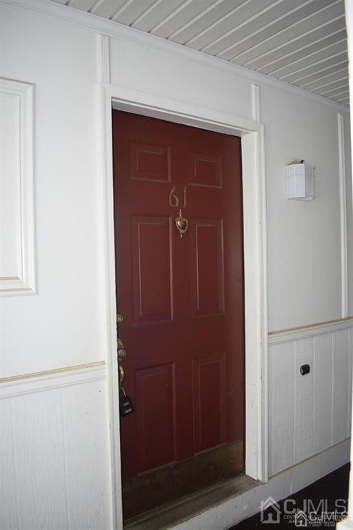 61 Brighton Way in North Brunswick, NJ - Building Photo - Building Photo