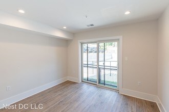 1904 Irving St NE in Washington, DC - Building Photo - Building Photo