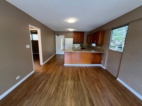 1535 Punahou St in Honolulu, HI - Building Photo - Building Photo