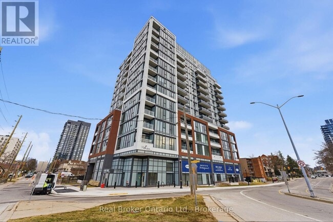 2088 James St in Burlington, ON - Building Photo - Building Photo