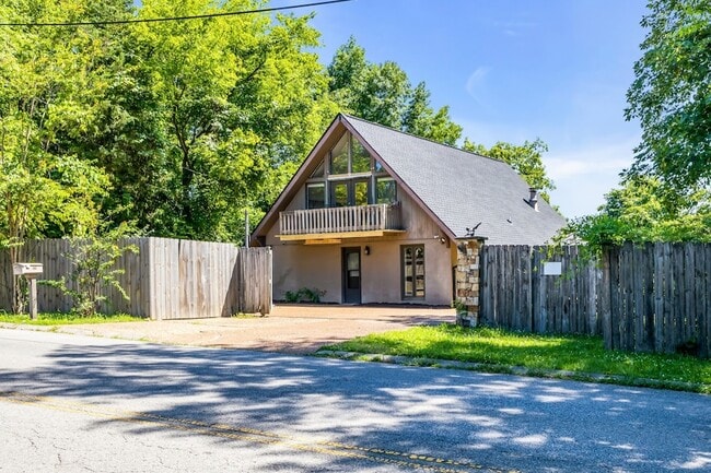 property at 272 Rio Vista Dr