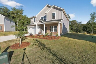 2143 Rolling Hls Ct in Stanley, NC - Building Photo - Building Photo