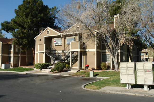 Village at Karen in Las Vegas, NV - Building Photo - Building Photo