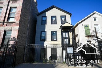 1142 W 17th Pl in Chicago, IL - Building Photo - Building Photo