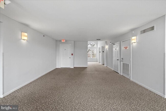 3311 Wyndham Cir in Alexandria, VA - Building Photo - Building Photo