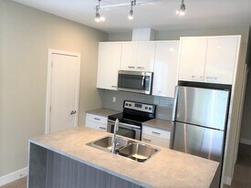 45513-45513 Market Way in Chilliwack, BC - Building Photo