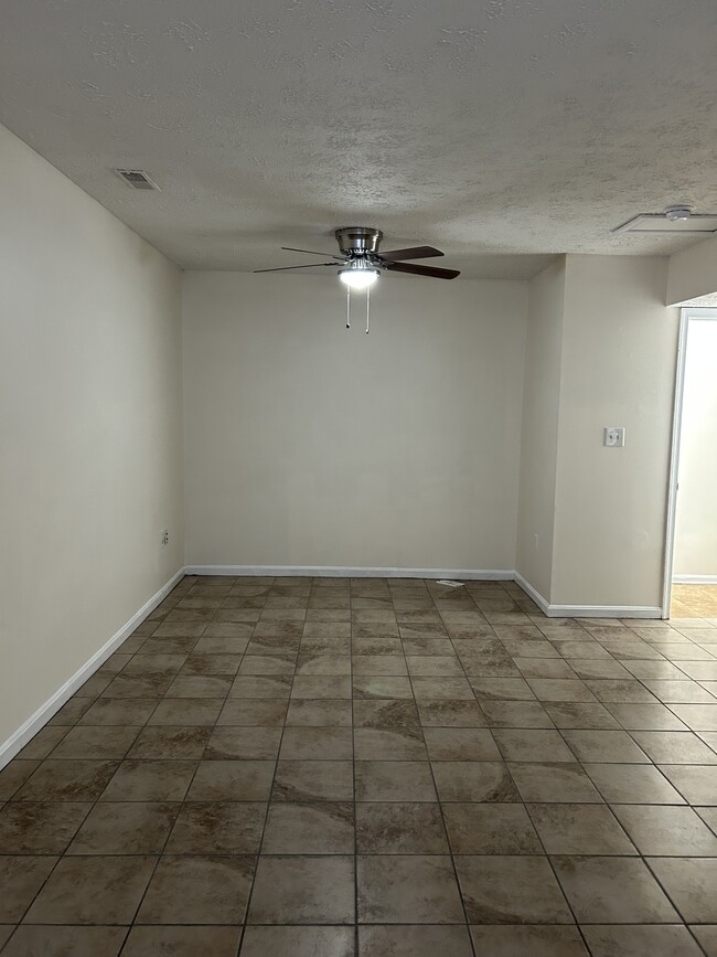 46354 Columbus Dr in Lexington Park, MD - Building Photo - Building Photo