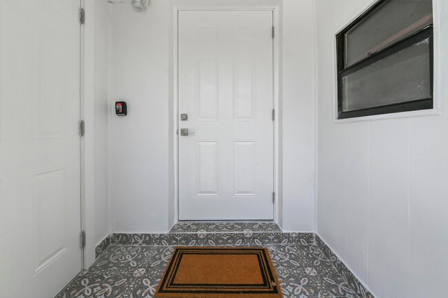 930 N K St in Lake Worth Beach, FL - Building Photo - Building Photo