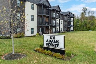 Adams Pointe in Gahanna, OH - Building Photo - Building Photo