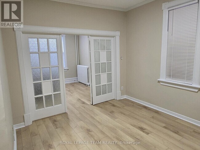 158 St Andrew St in Ottawa, ON - Building Photo - Building Photo