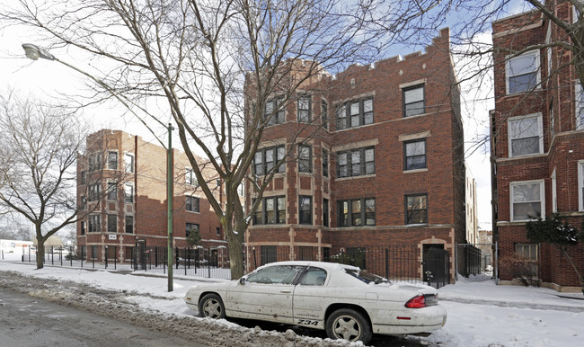 7115-25 S East End Ave in Chicago, IL - Foto de edificio - Building Photo