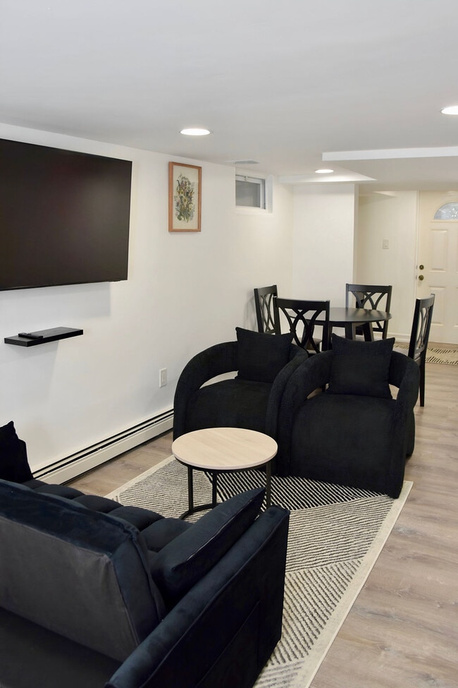 55 Shadow Grove Ln, Unit Sleek Basement Apartment