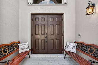 1005 Cedar Falls Dr in Weston, FL - Building Photo - Building Photo