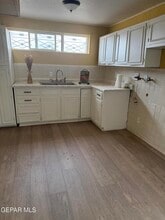 1213 N Boone St in El Paso, TX - Building Photo - Building Photo